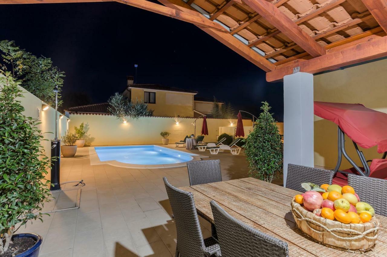 Villa Monique Воднян Екстер'єр фото